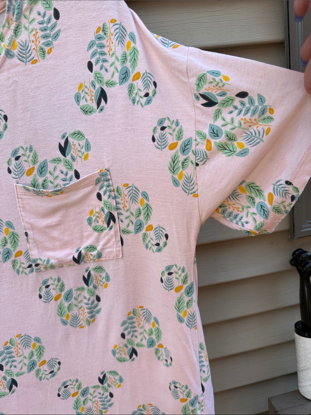 Disney 2 Piece Capri Pajama Set Mickey Mouse Pink Size M ( would fit L) - Picture 6 of 14